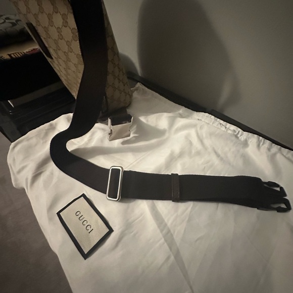 Gucci Brown Monogram Belt Bag - Picture 8 of 12